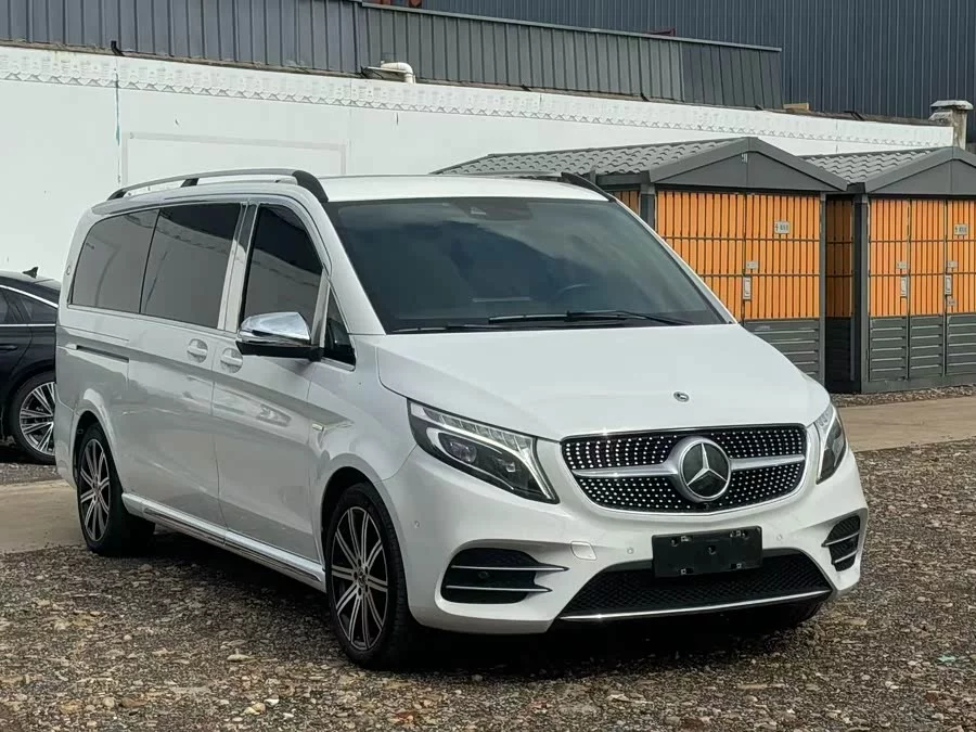 Mercedes Benz Class V
