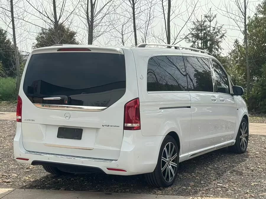 Mercedes Benz Class V