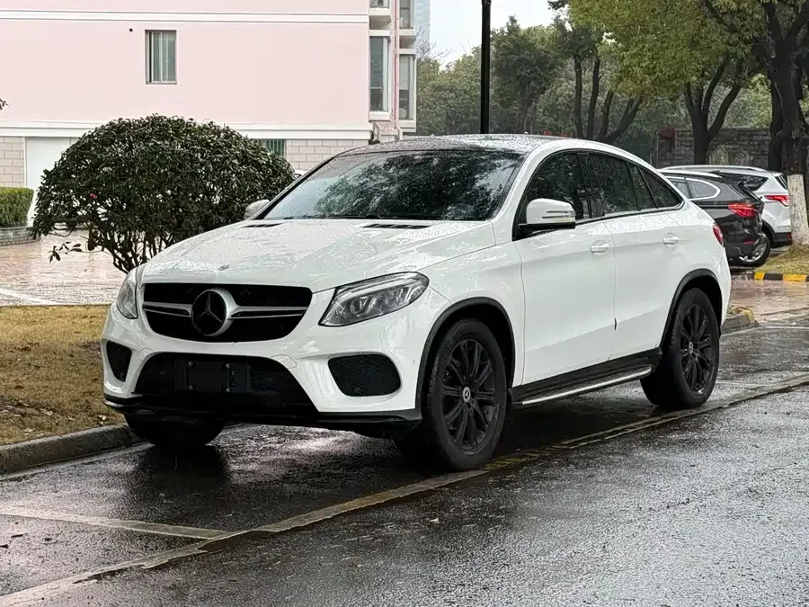 Mercedes Benz GLE Coupe