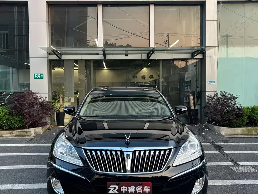 Hyundai Equus
