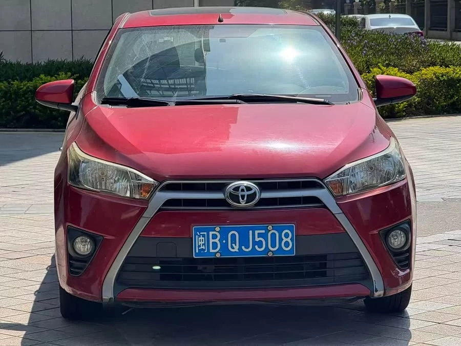 Toyota YARiS L