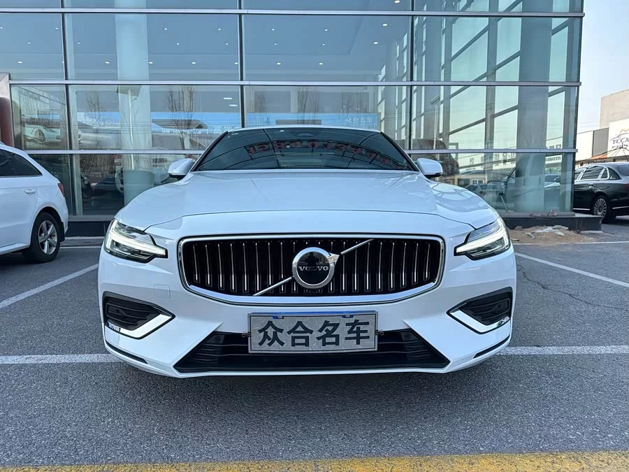 Volvo S60