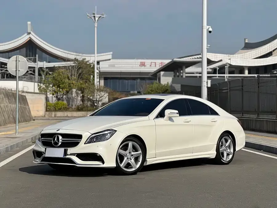 Mercedes Benz CLS