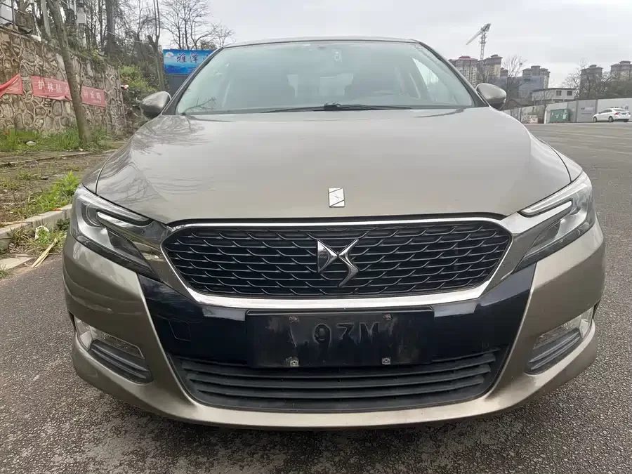 DS 5LS