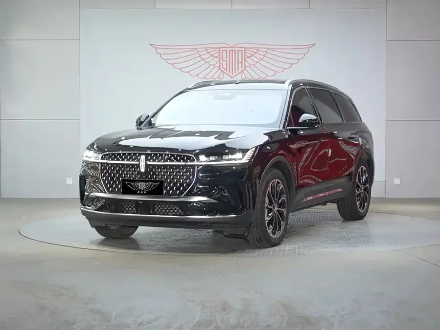 Lincoln Navigator