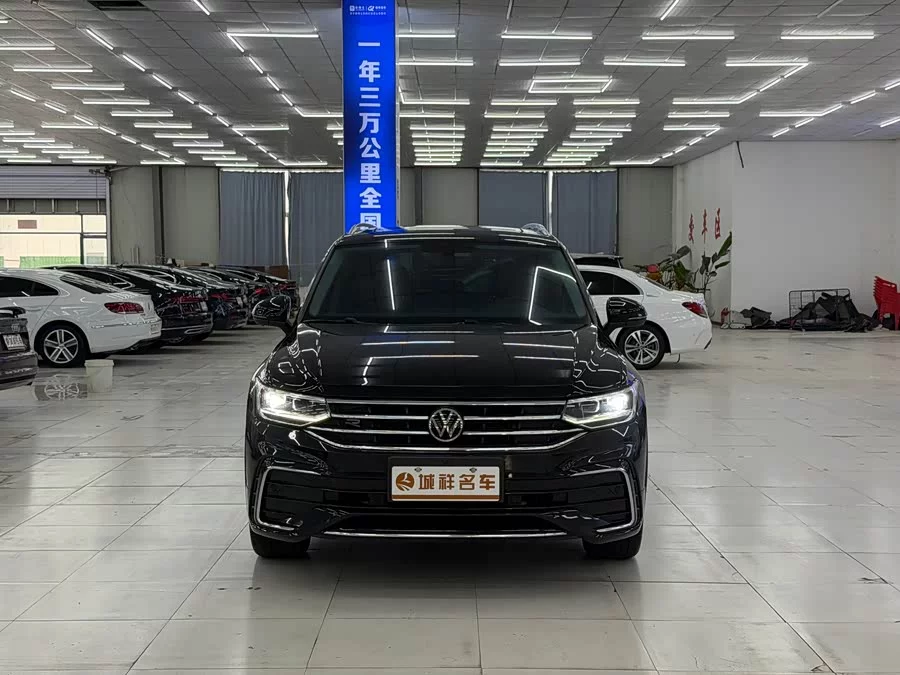 Volkswagen Tiguan L