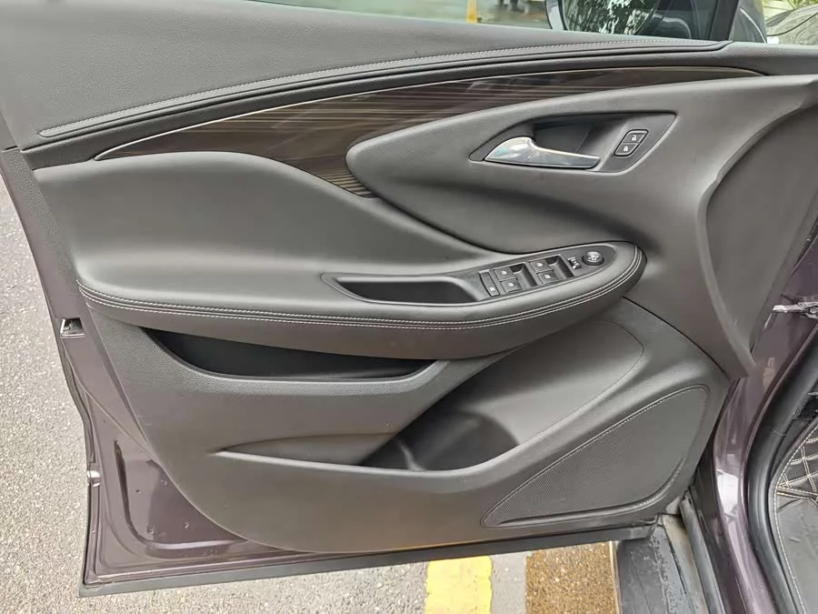 Buick Envision Plus