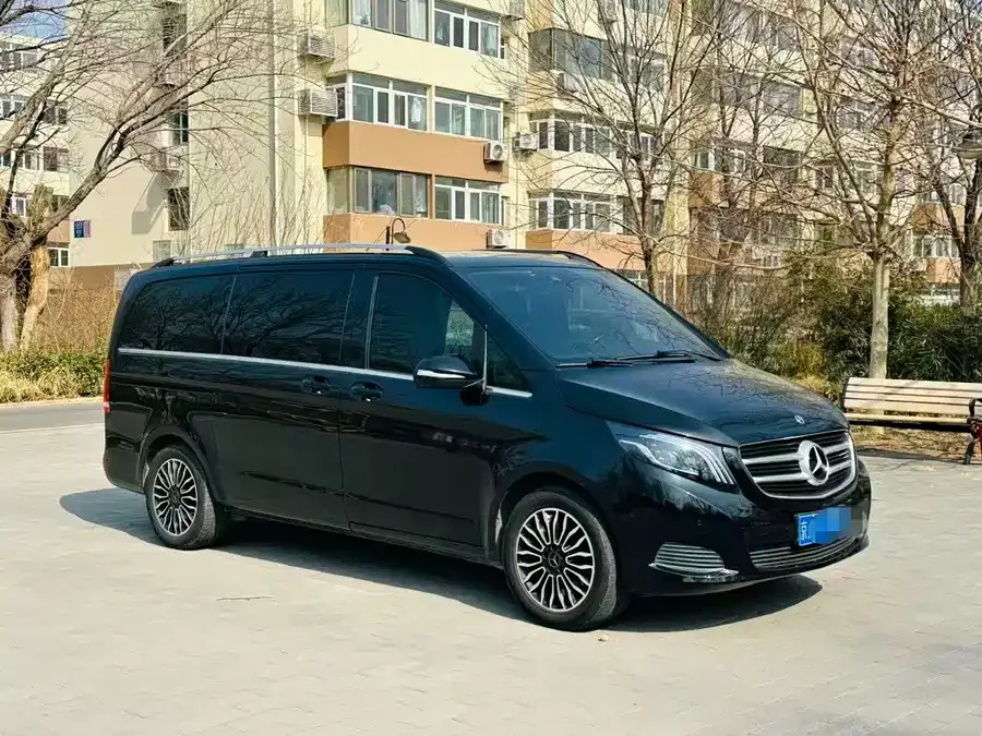 Mercedes Benz Class V