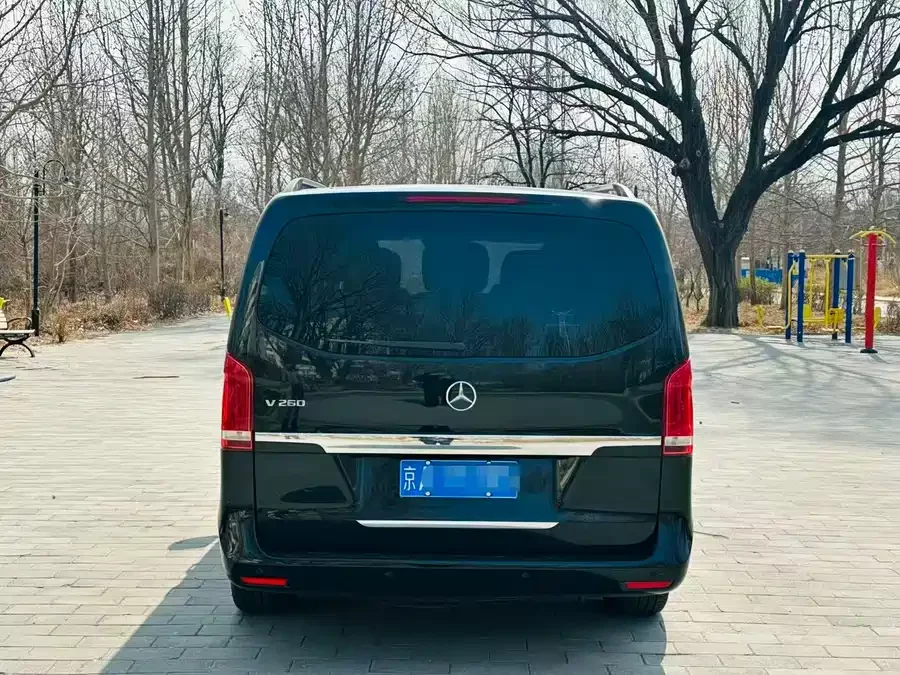 Mercedes Benz Class V