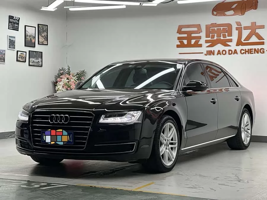 Audi A8