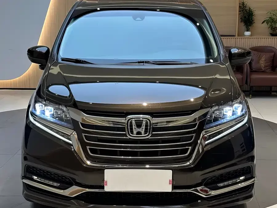 Honda Elysion