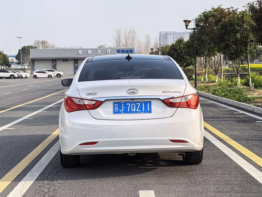 Hyundai Sonata