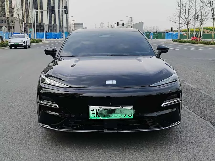 Geely Galaxy Star 8