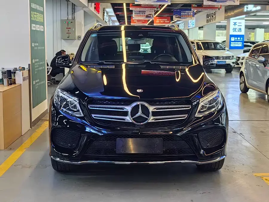 Mercedes Benz GLE (Imported)