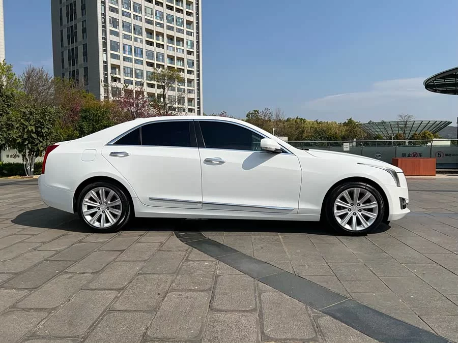 Cadillac ATS-L