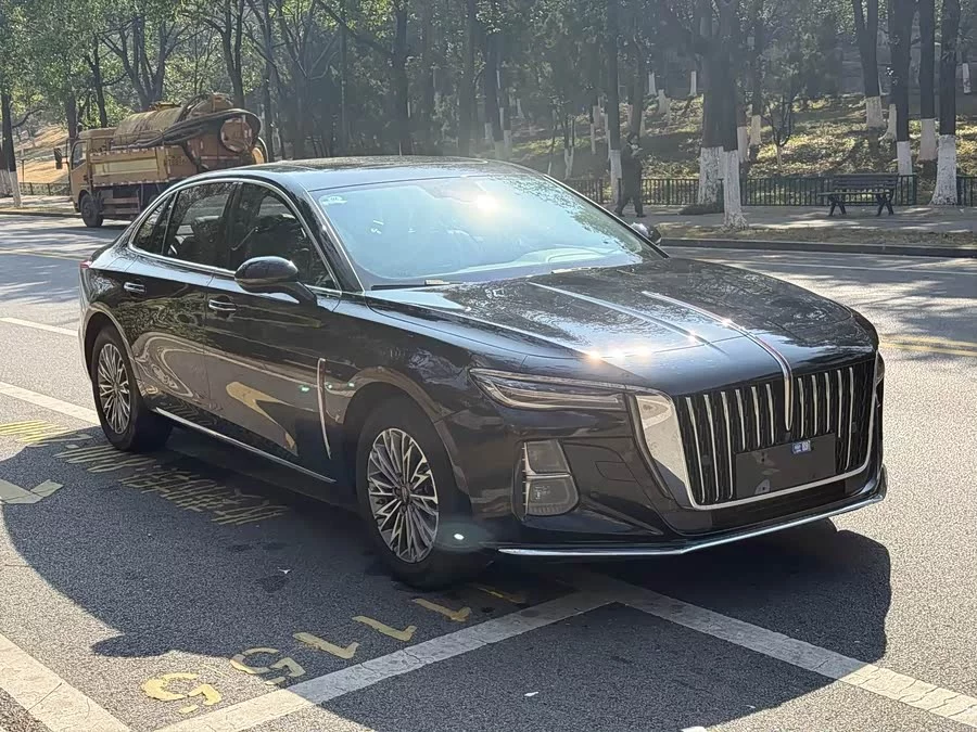 Hongqi H5