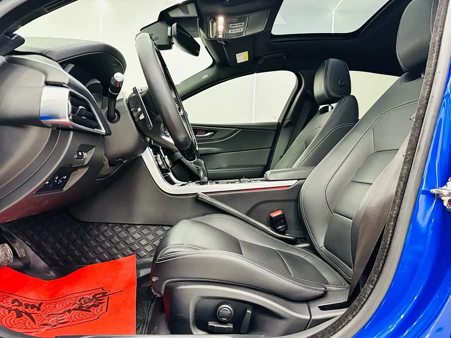 Jaguar XEL