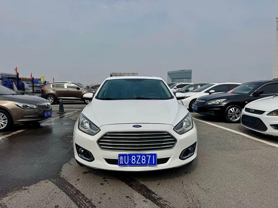 Ford Escort