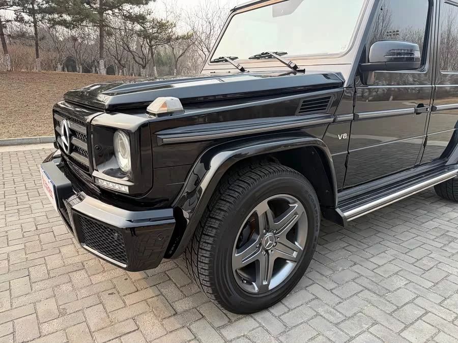 Mercedes Benz G-rated