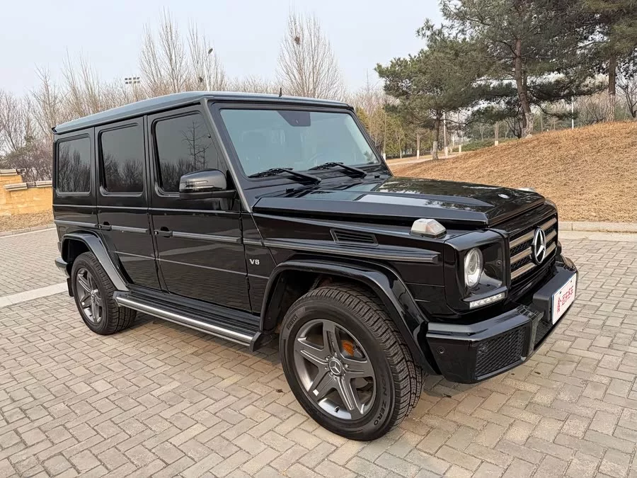 Mercedes Benz G-rated