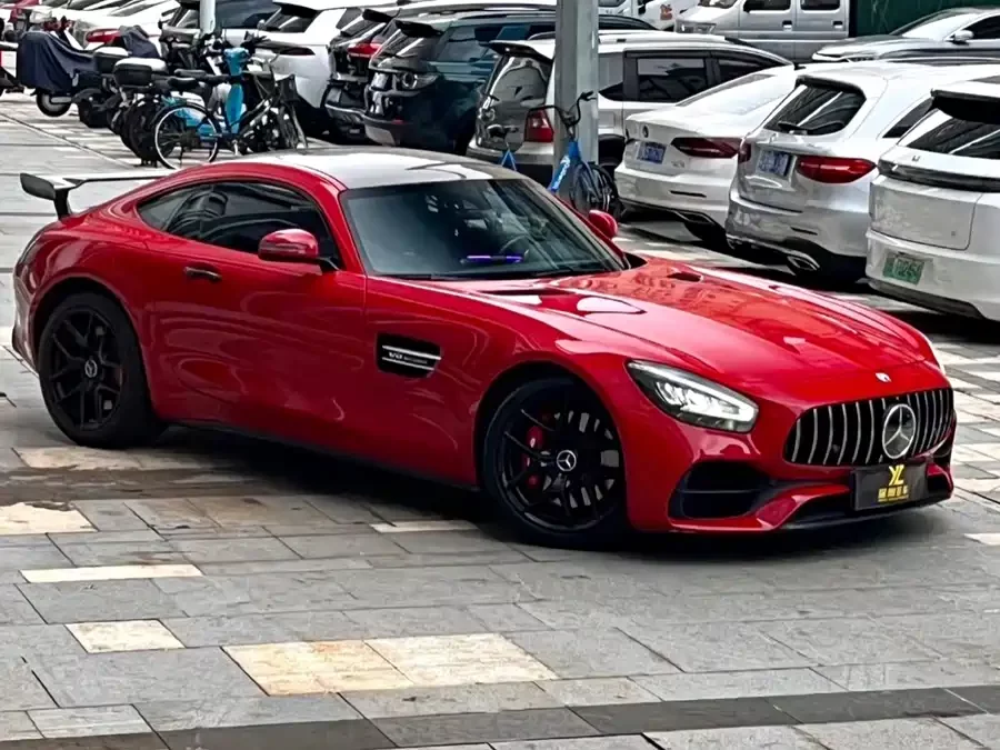 Mercedes Benz AMG GT