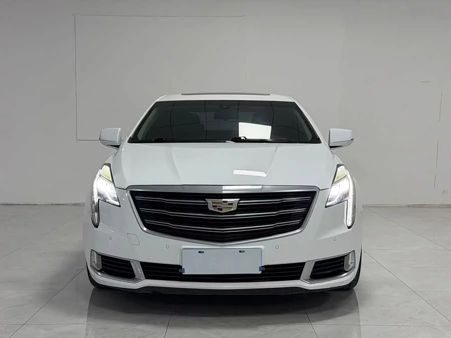 Cadillac XTS