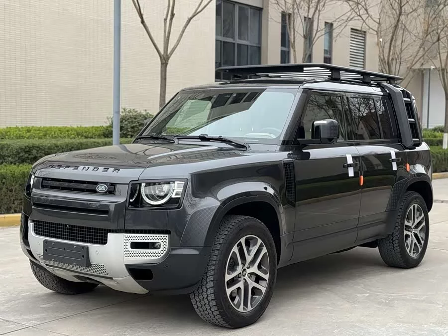 Land Rover guard