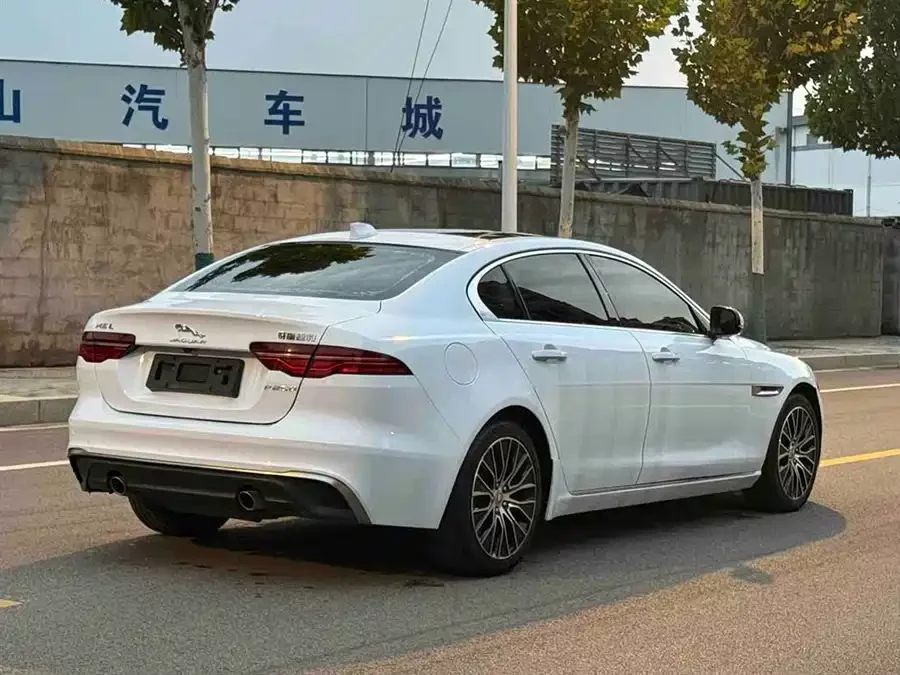 Jaguar XEL