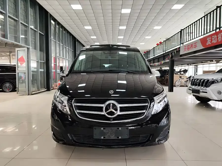 Mercedes Benz Class V