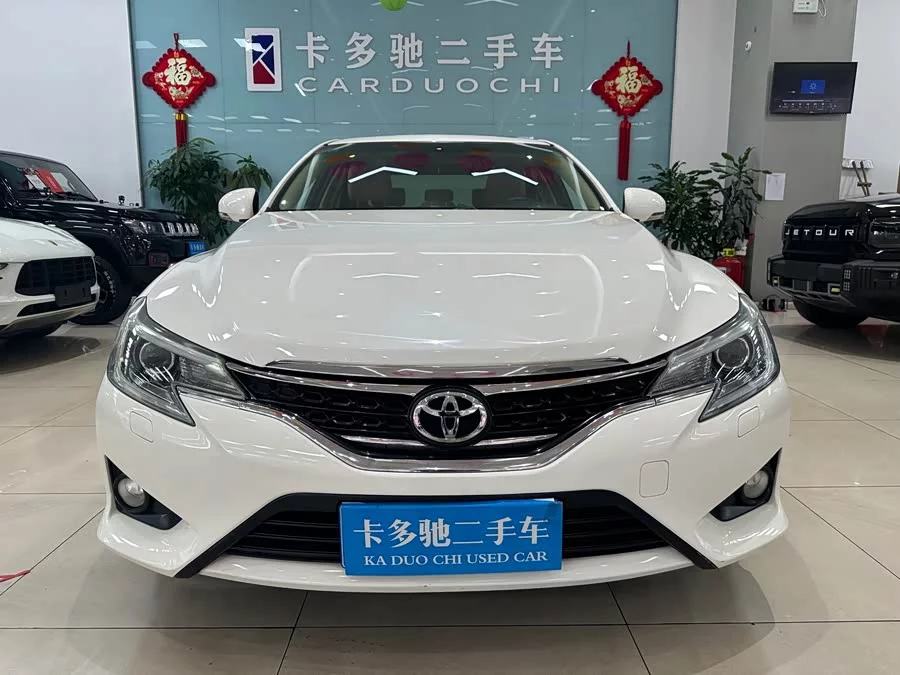 Toyota Reiz
