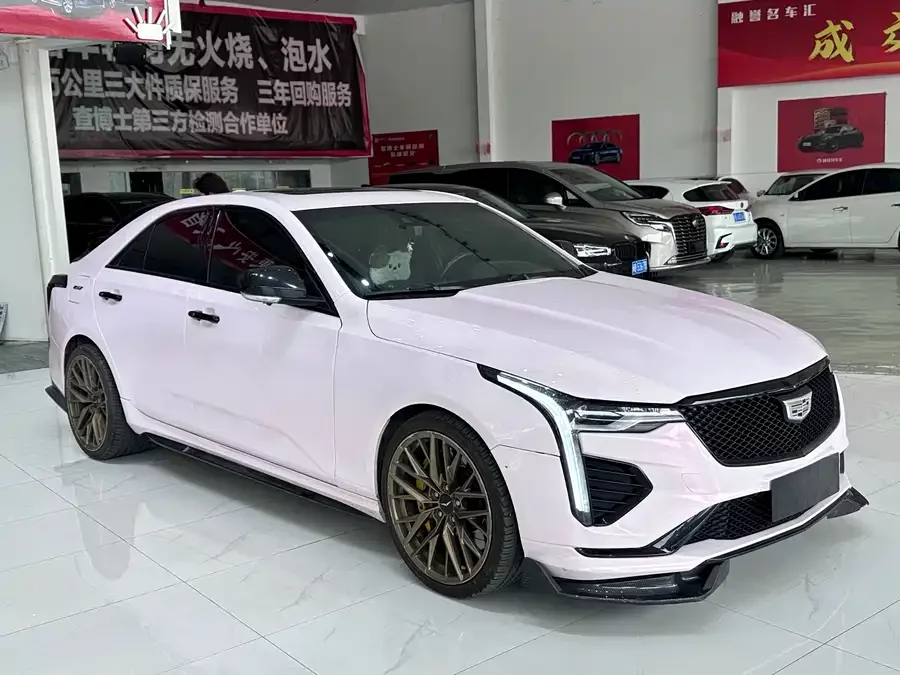 Cadillac CT4