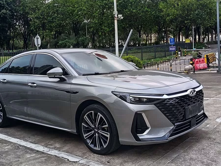 Chery Arrizo 8