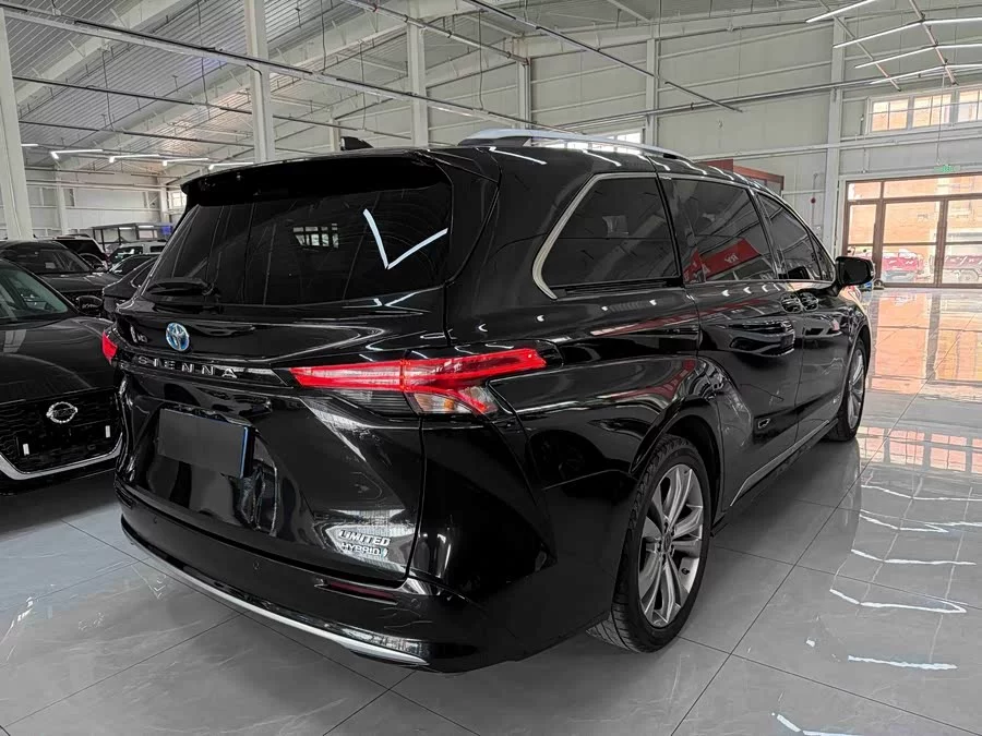 Toyota SIENNA