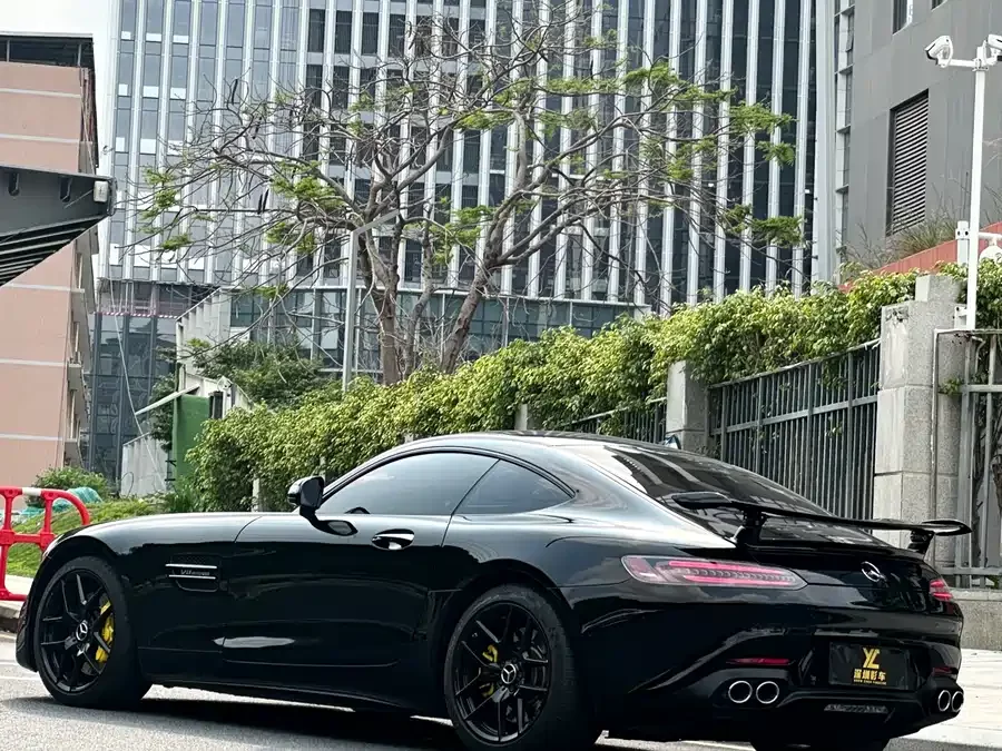 Mercedes Benz AMG GT
