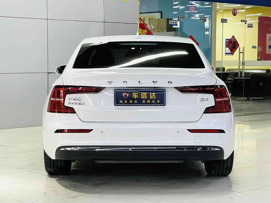 Volvo S60
