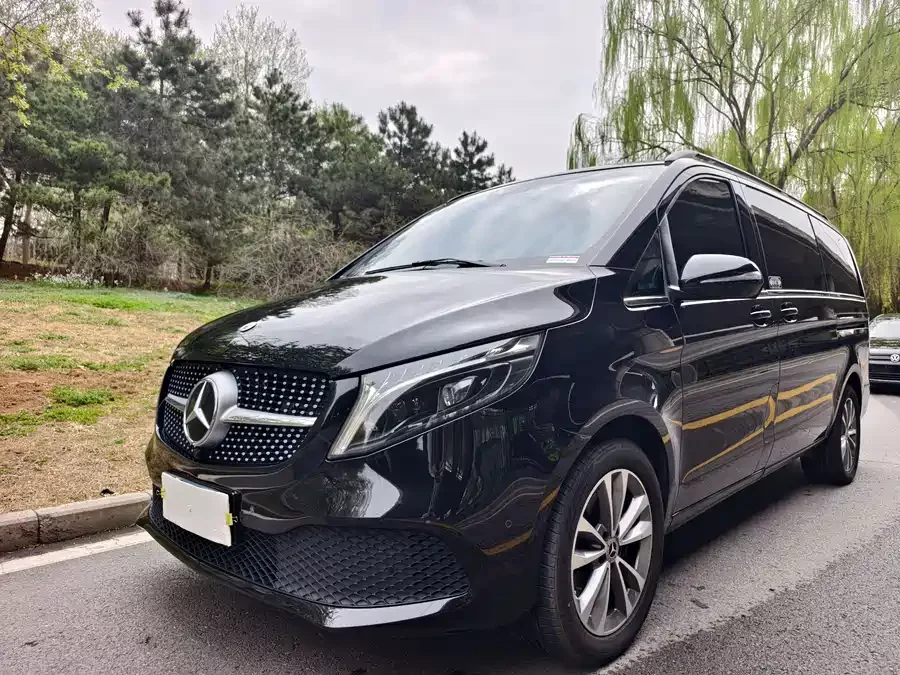 Mercedes Benz Class V
