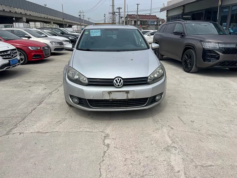 Volkswagen golf