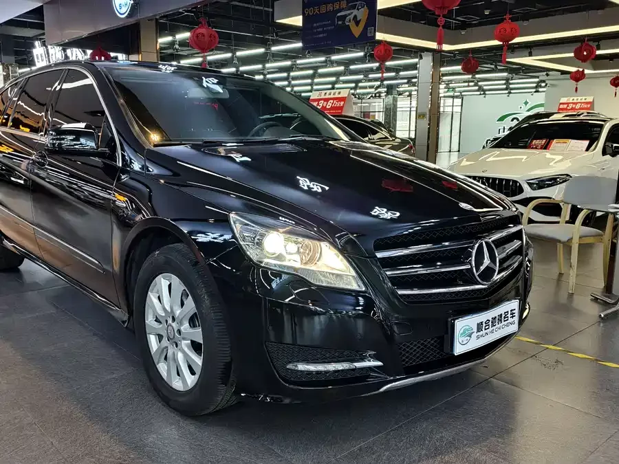 Mercedes Benz R-rated
