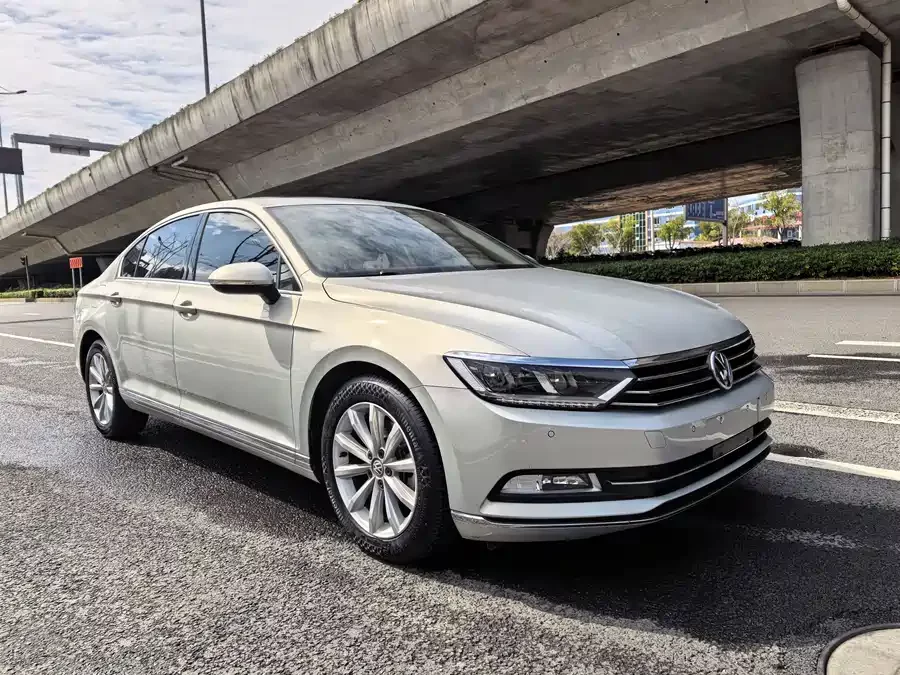 Volkswagen Magotan