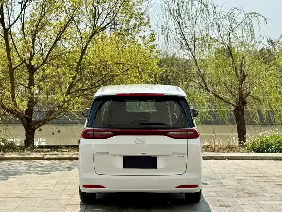 GAC Trumpchi M6