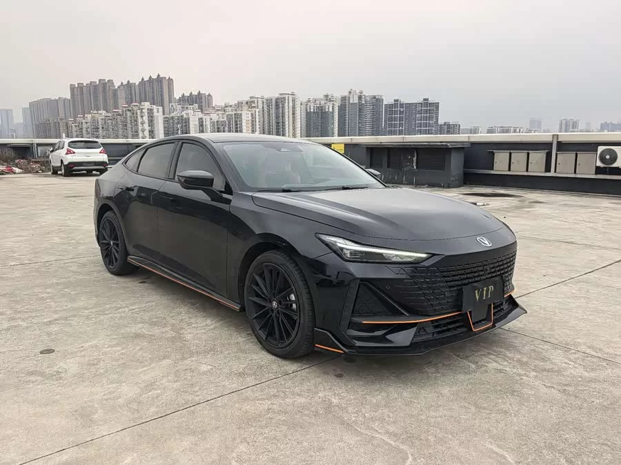 Changan UNI-V