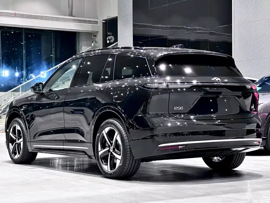 NIO ES6
