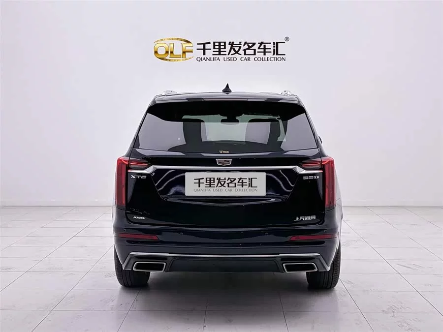 Cadillac XT6