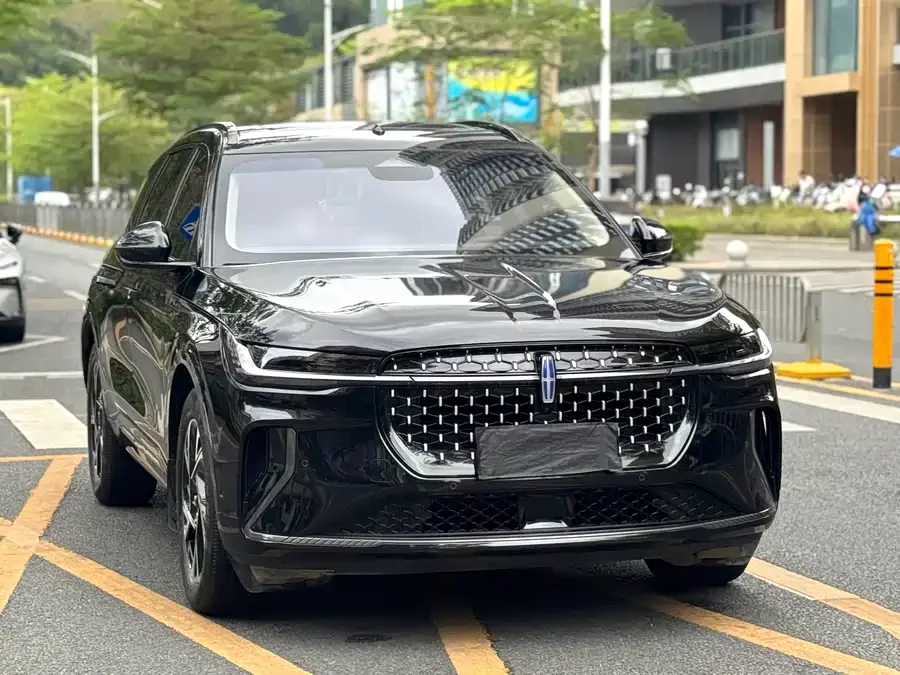 Lincoln Navigator