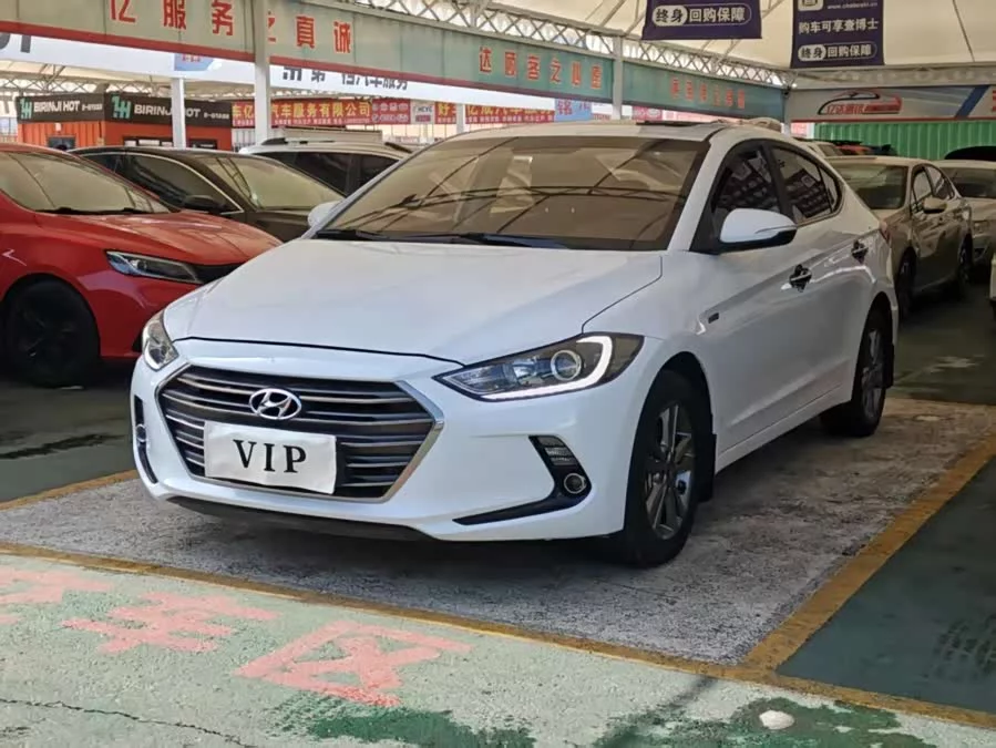 Hyundai elantra