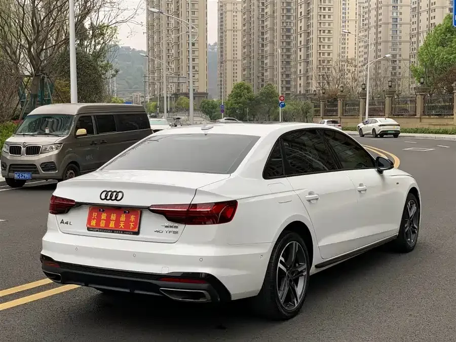 Audi A4L