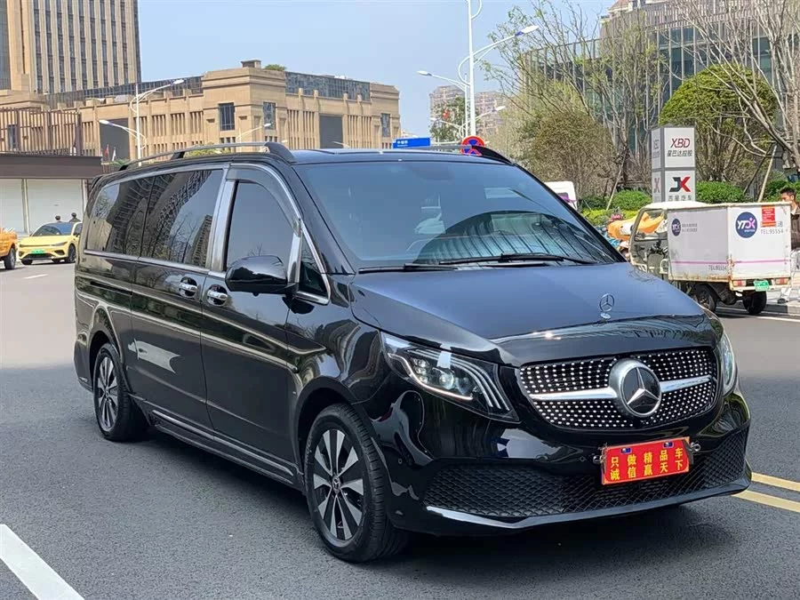 Mercedes Benz Vito