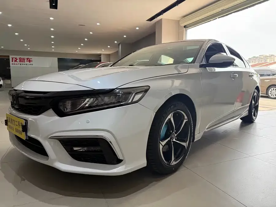 Honda Inspire
