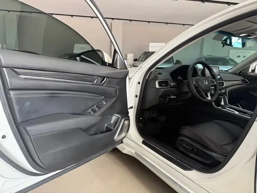 Honda Inspire