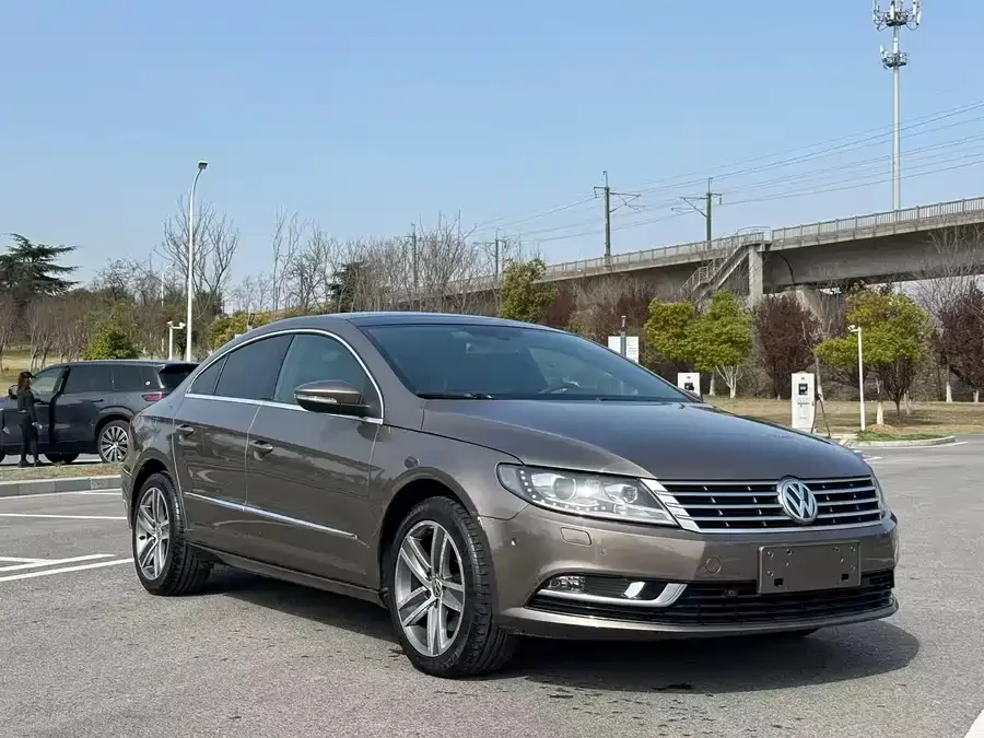 Volkswagen FAW- CC
